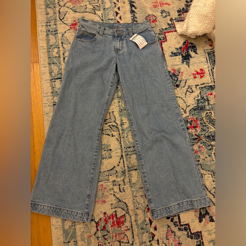 Brand new brandy Melville jeans low waisted